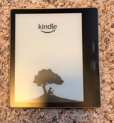 Amazon kindle oasis 8gb used - kindle,